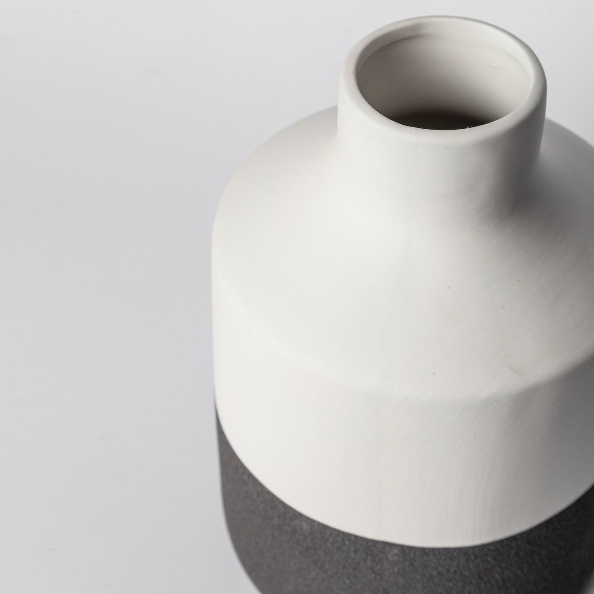 216 Textured Matte Ceramic Vase