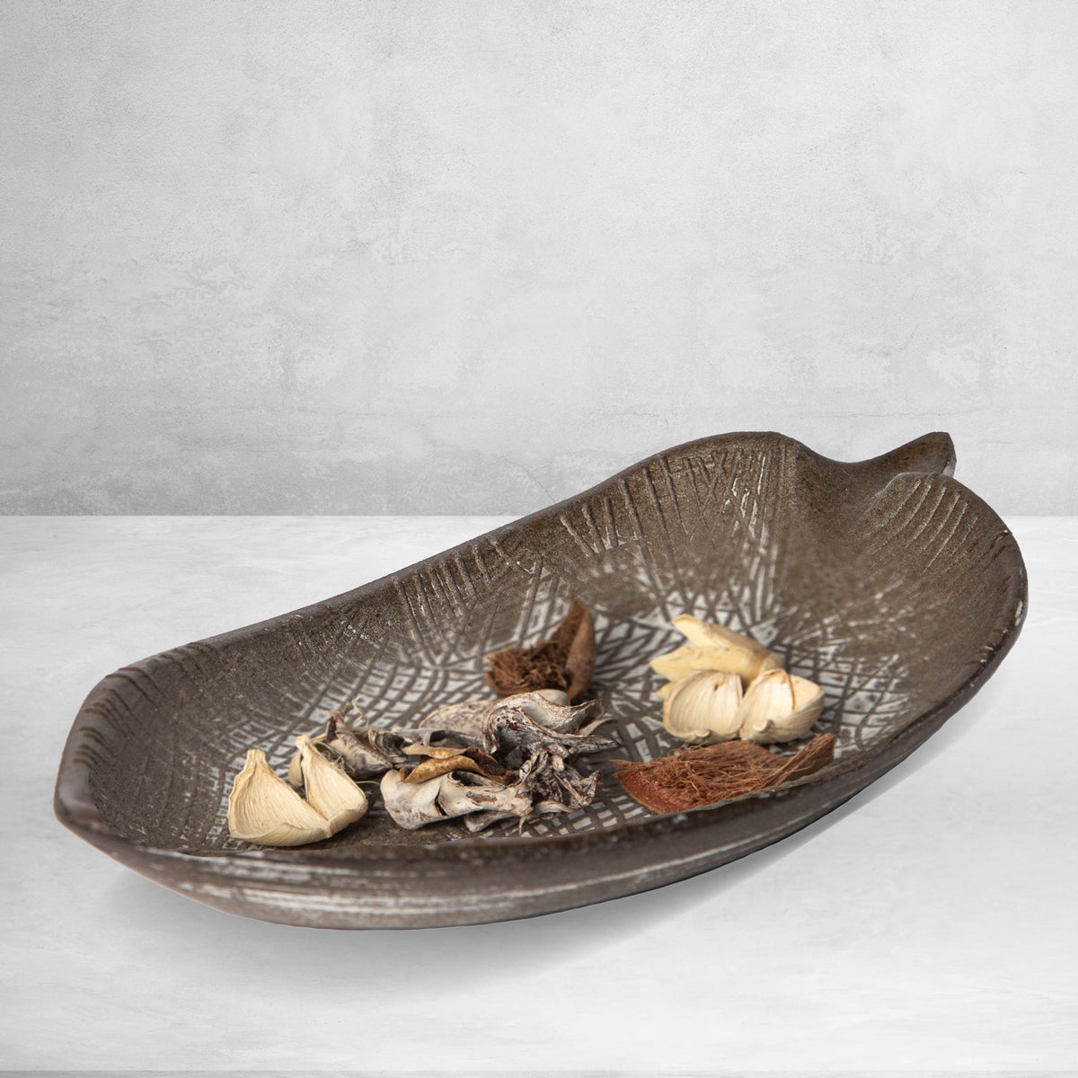 Leaf-Shaped MDF Decorative Tray