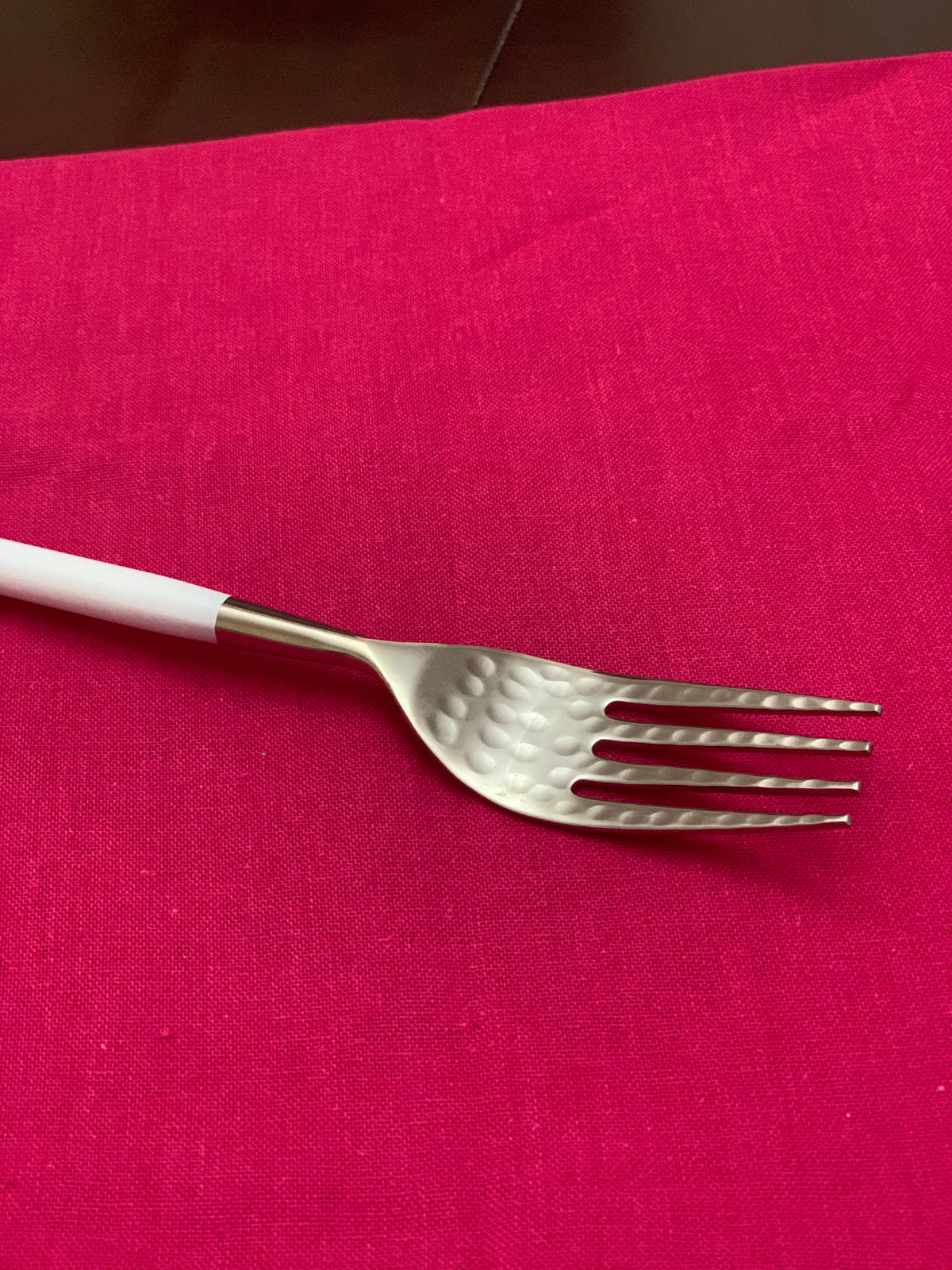Vibhsa White & Silver Flatware Stainless Steel Set of 20