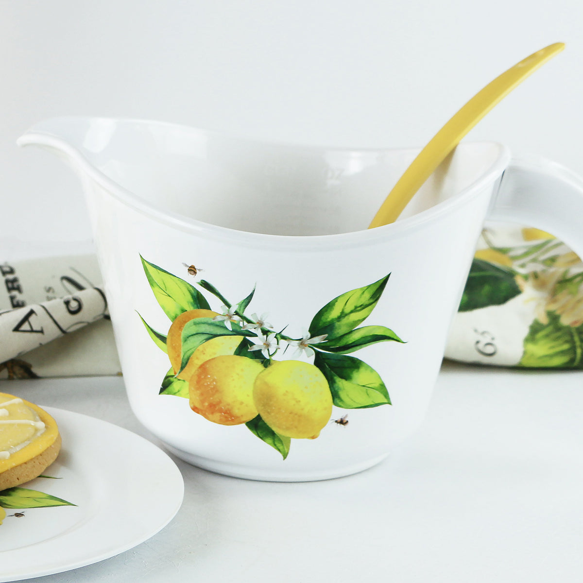 Reston Lloyd Melamine Batter Bowl with Pour Spout and Detachable Handle, Fresh Lemons