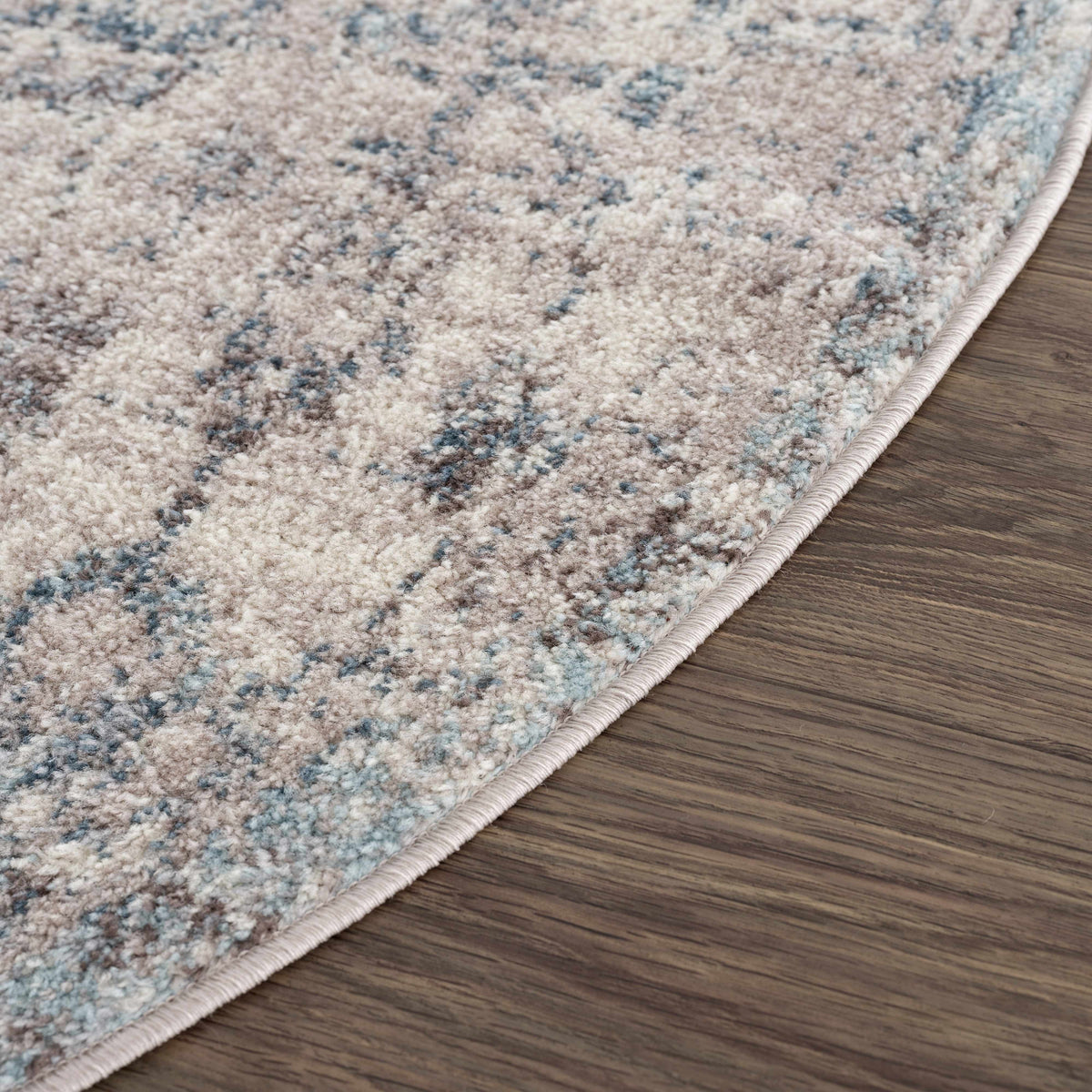 Orrick Traditional Area Rug