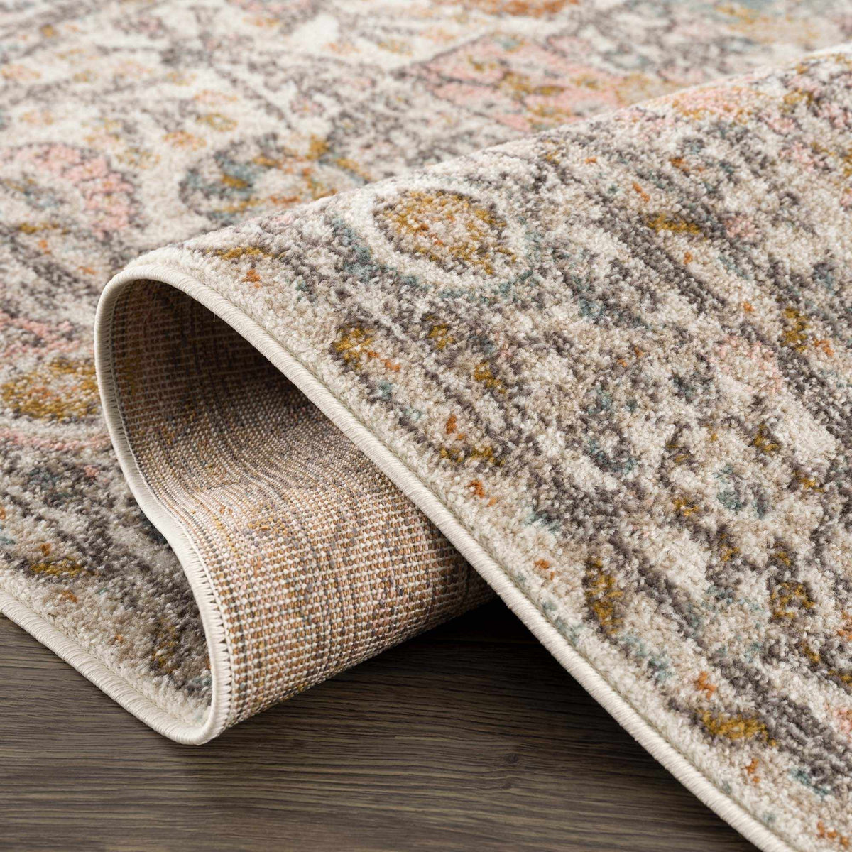 Herstmonceux Traditional Area Rug