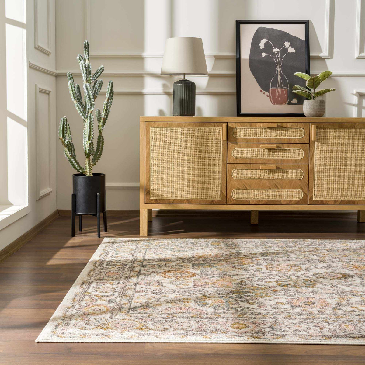Herstmonceux Traditional Area Rug
