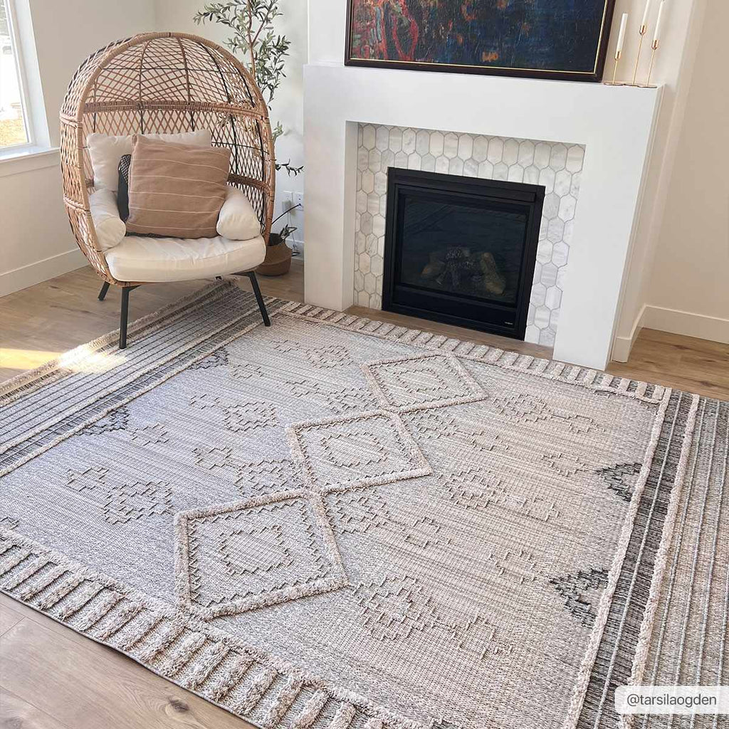 Amaga High-Low Rustic Rug