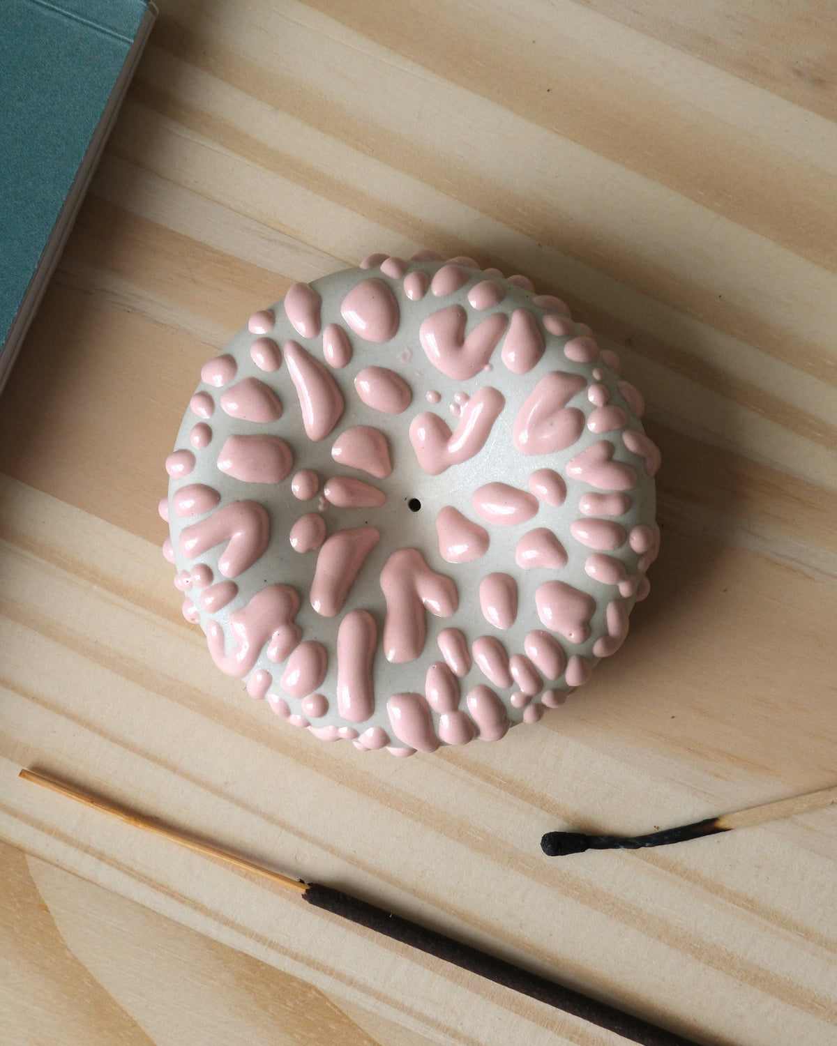 Eve Stoneware Incense Holder