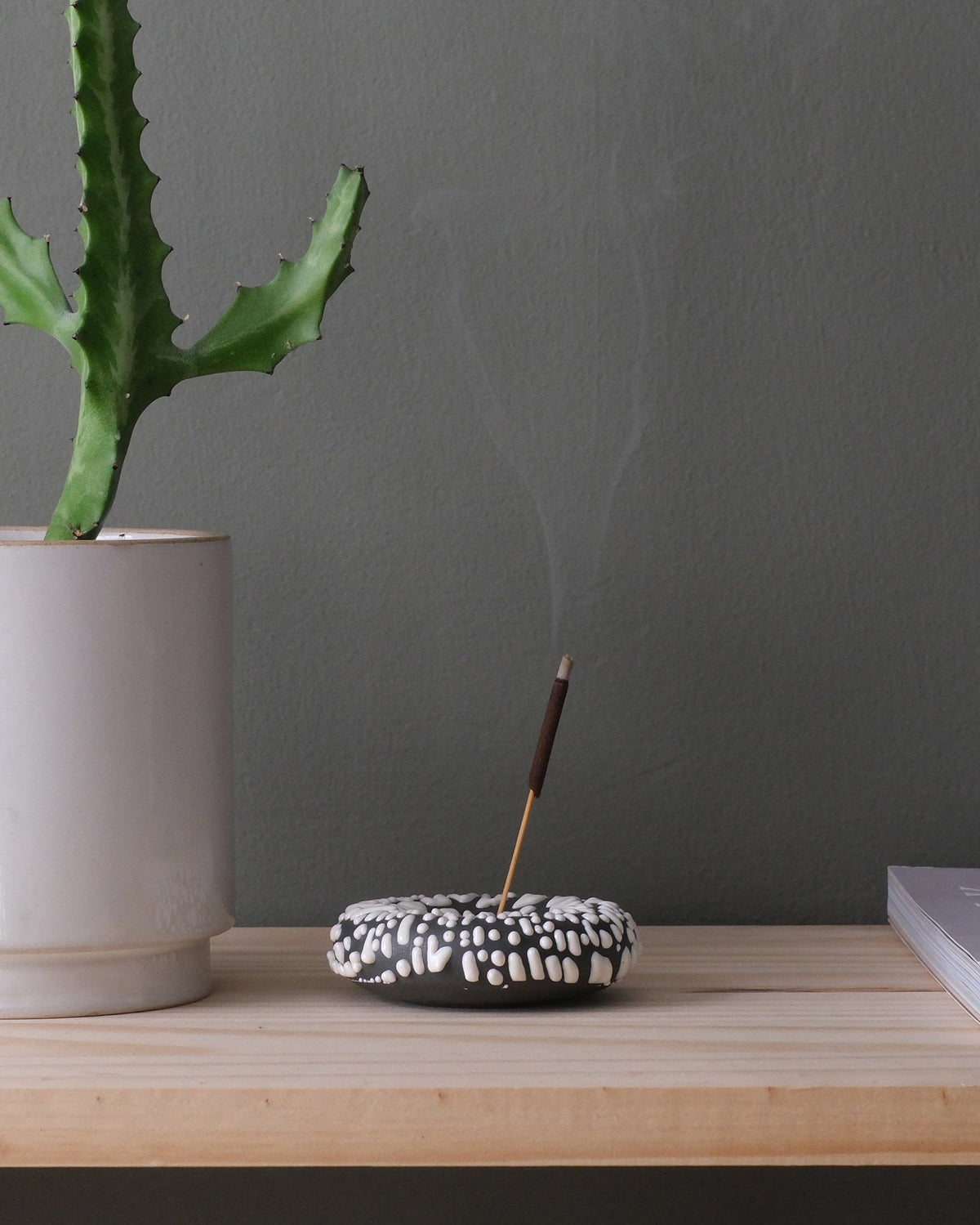 Eve Stoneware Incense Holder
