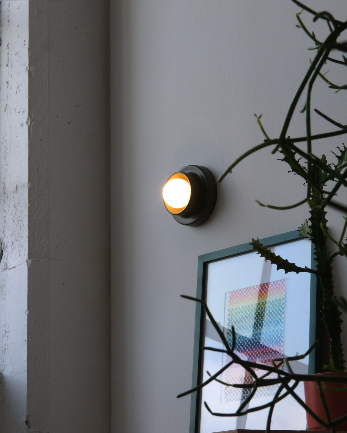 Q Wall Sconce
