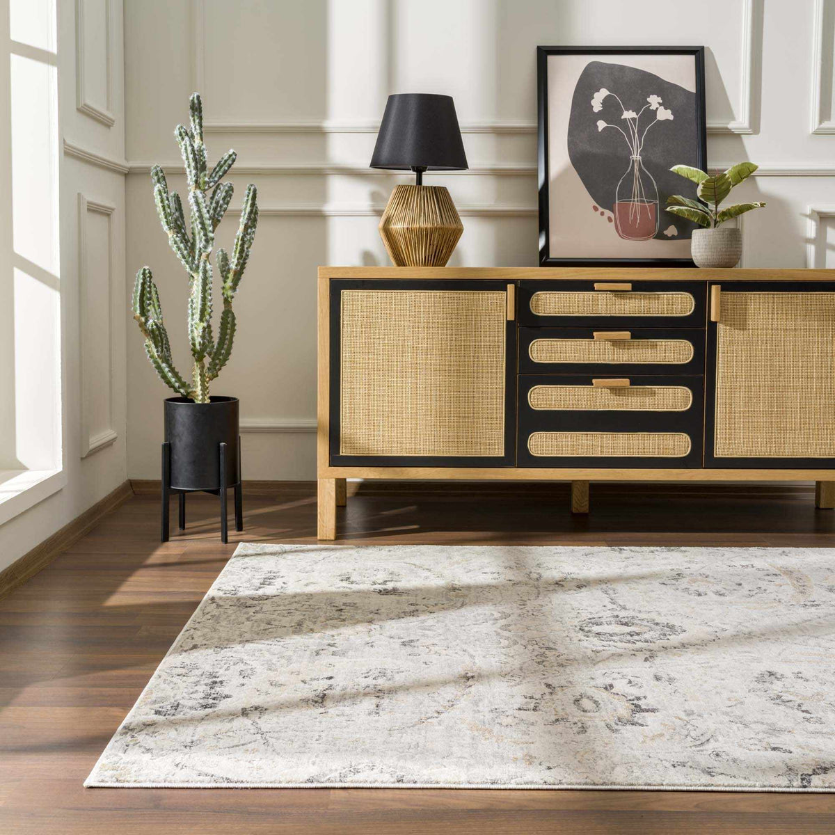 Georgiana Traditional Area Rug