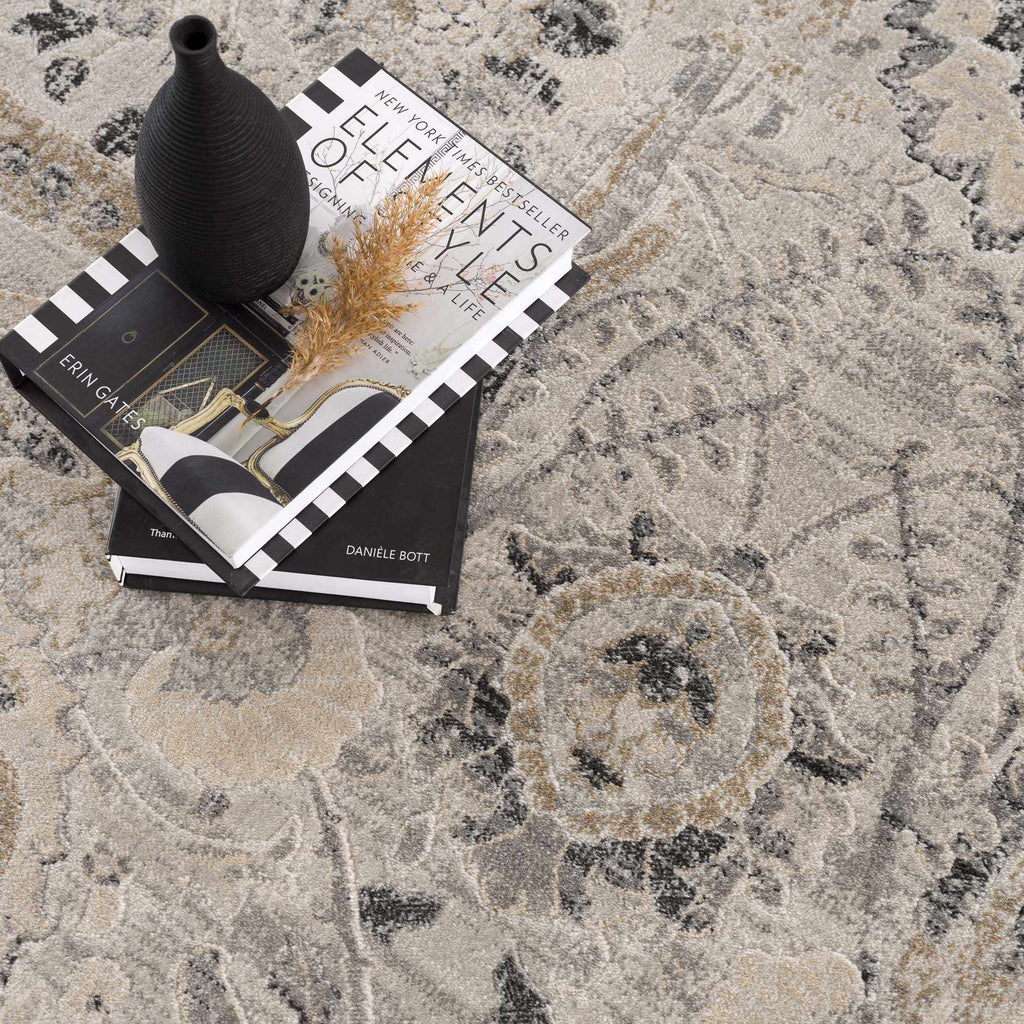 Georgiana Traditional Area Rug