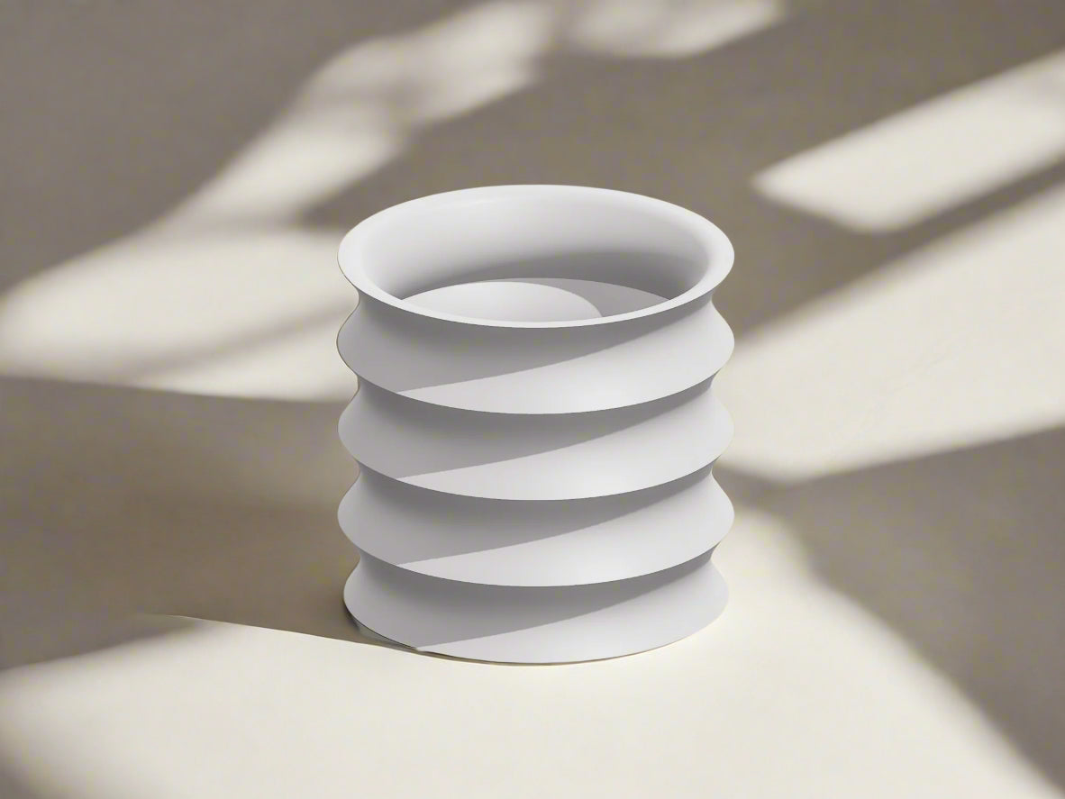BRIM Wavy 3D-Printed Indoor Planter with Drainage