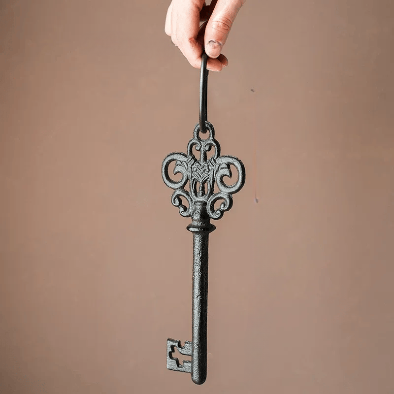 Farmhouse Vintage Cast Iron Key Wall Accent