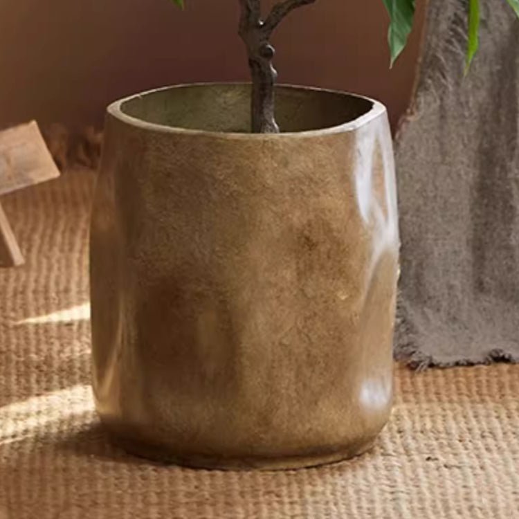 Modern Magnesium Clay Planter