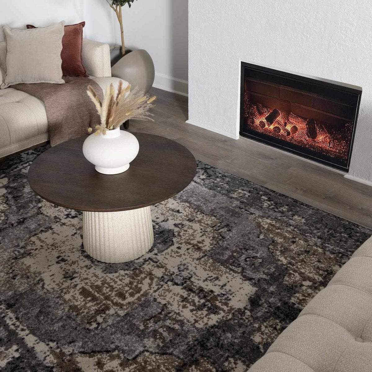 Newalla Traditional Area Rug