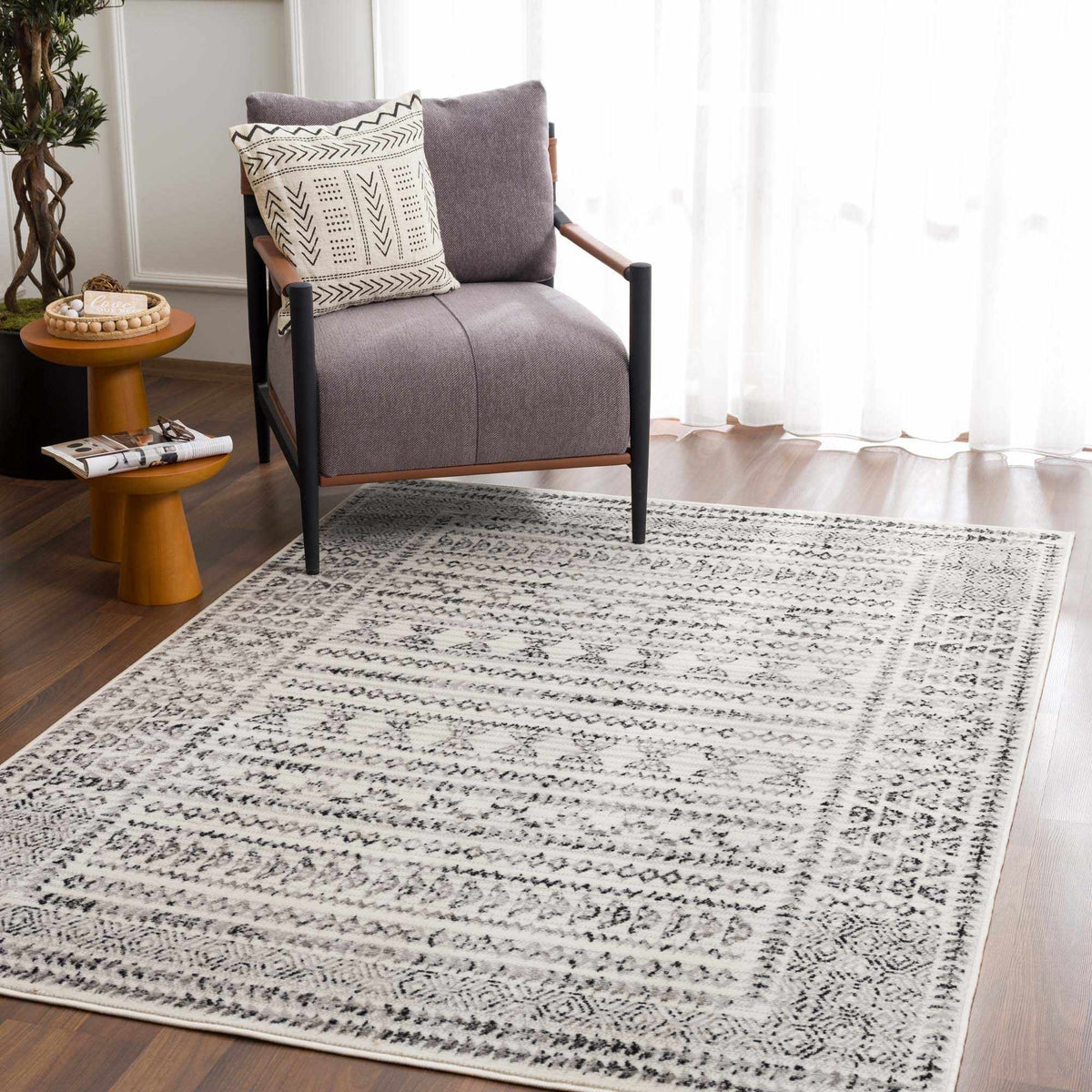 Greig Bohemian Area Rug