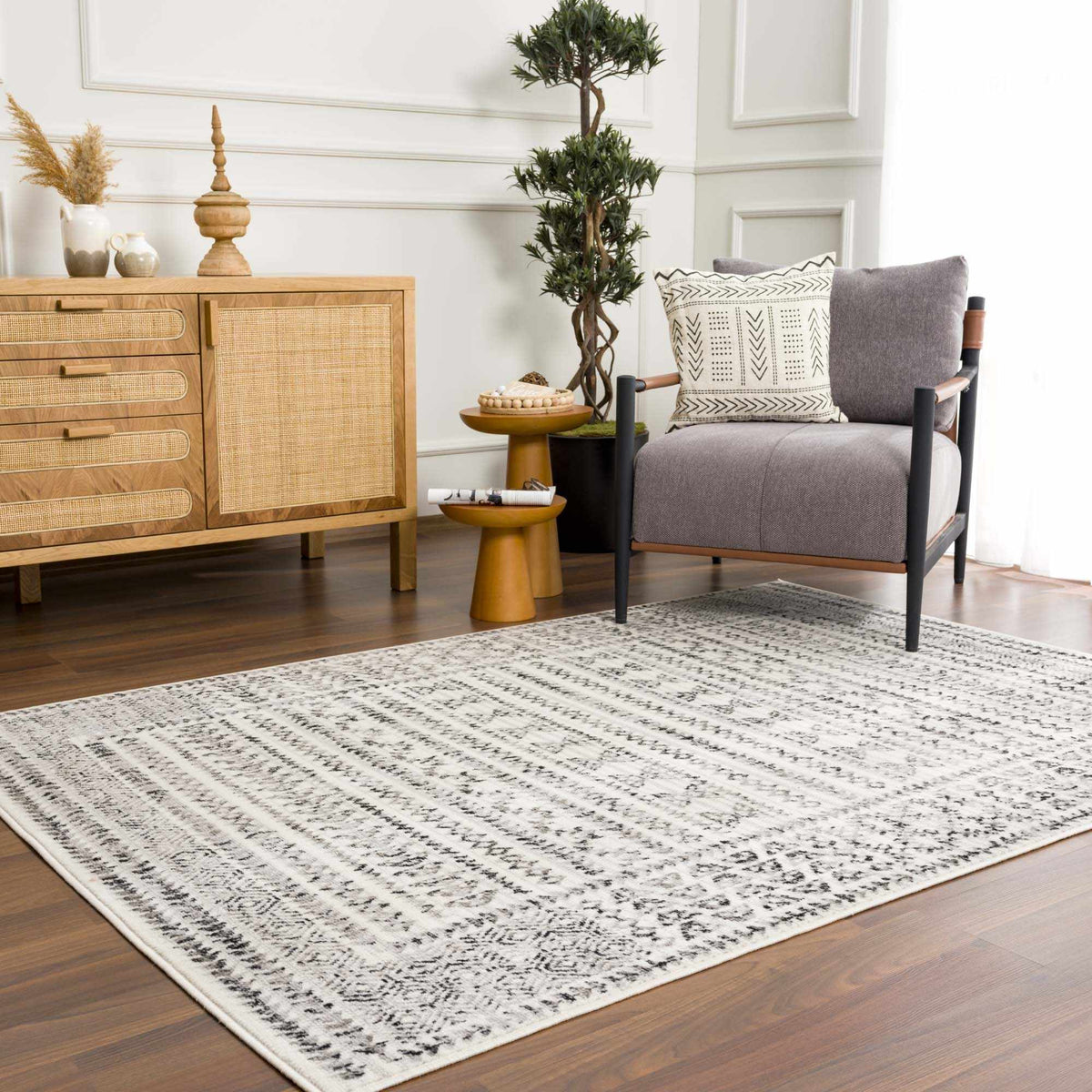 Greig Bohemian Area Rug