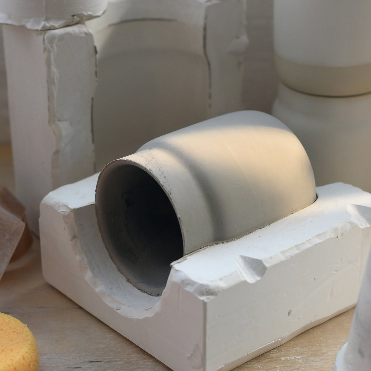 Stoneware Coffee Tumbler Mug