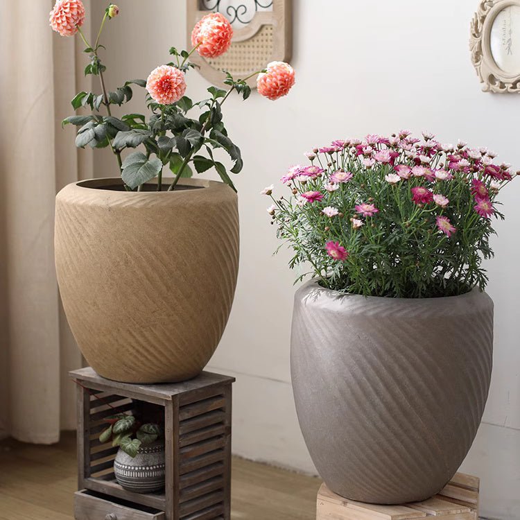 Contemporary Swirl Planter