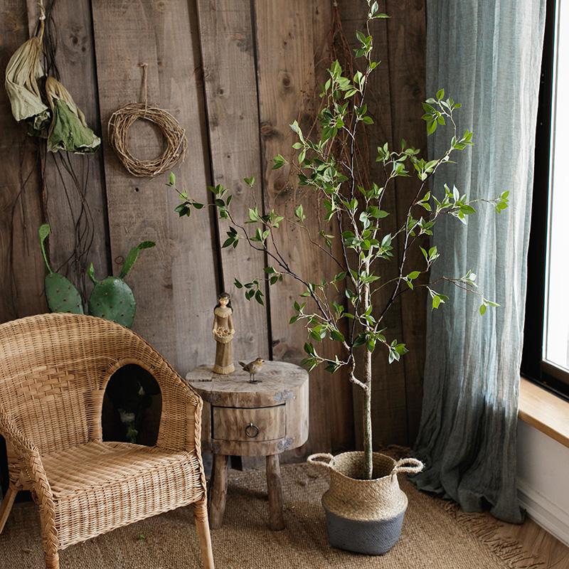 Artificial Green Leaf Tree in Pot