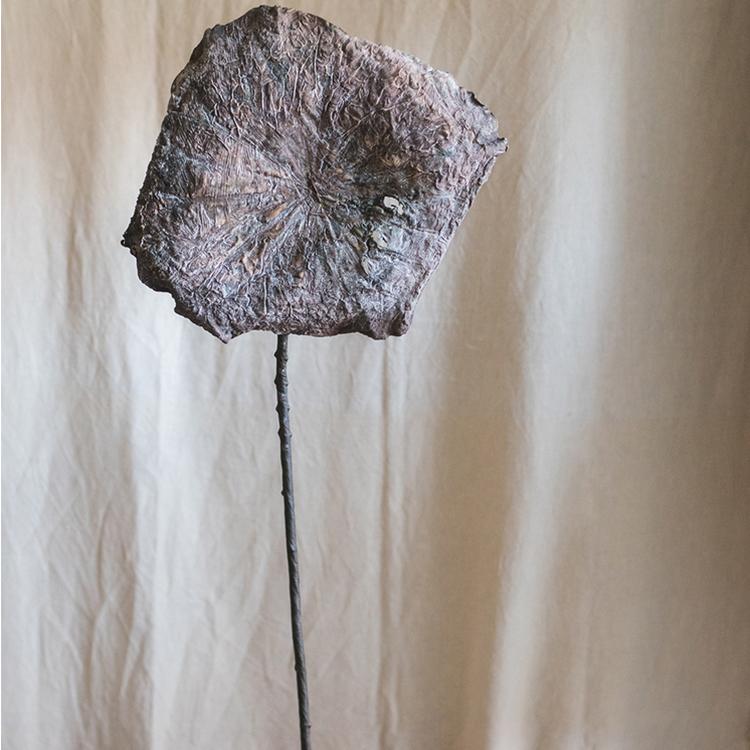Artificial Dried-Look Lotus Leaf or Pod