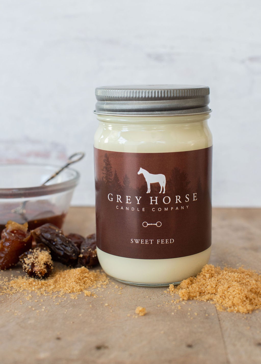 Sweet Feed Scented Jar Candle