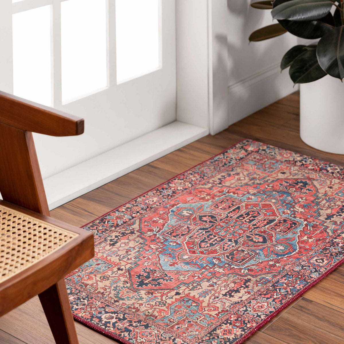 Neyland Traditional Area Rug