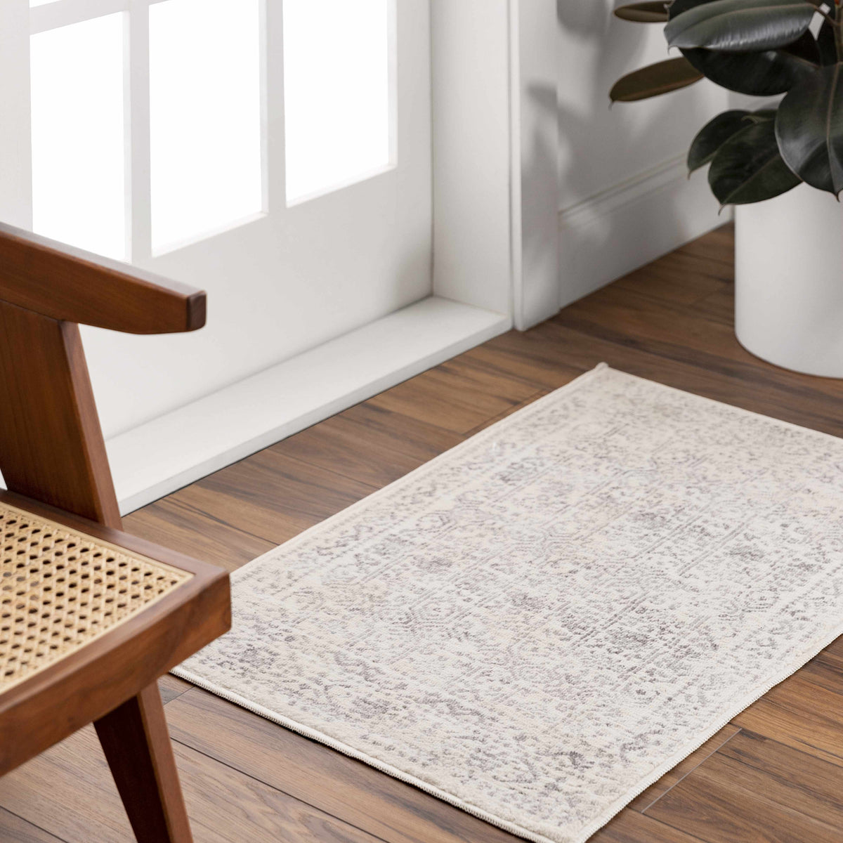 Michie Traditional Area Rug