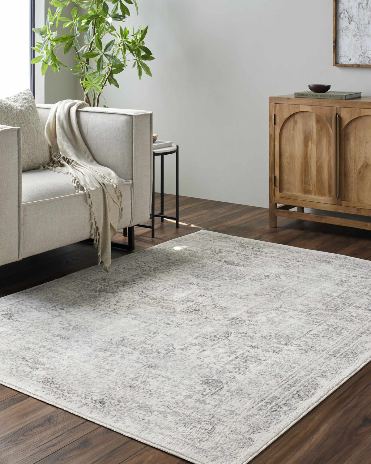 Michie Traditional Area Rug