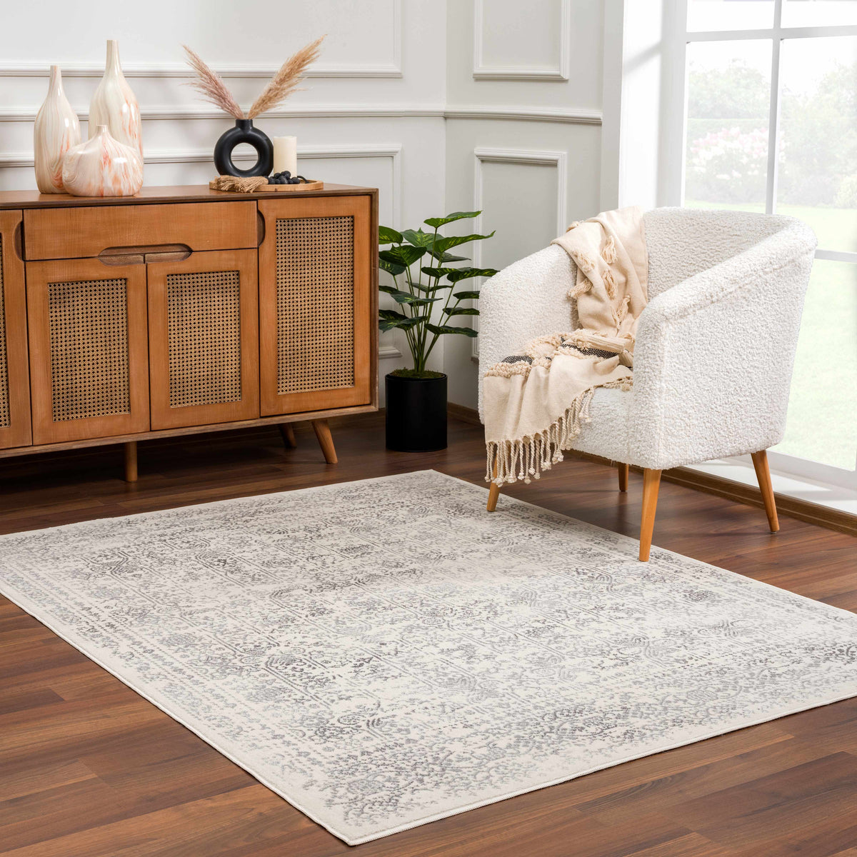 Michie Traditional Area Rug