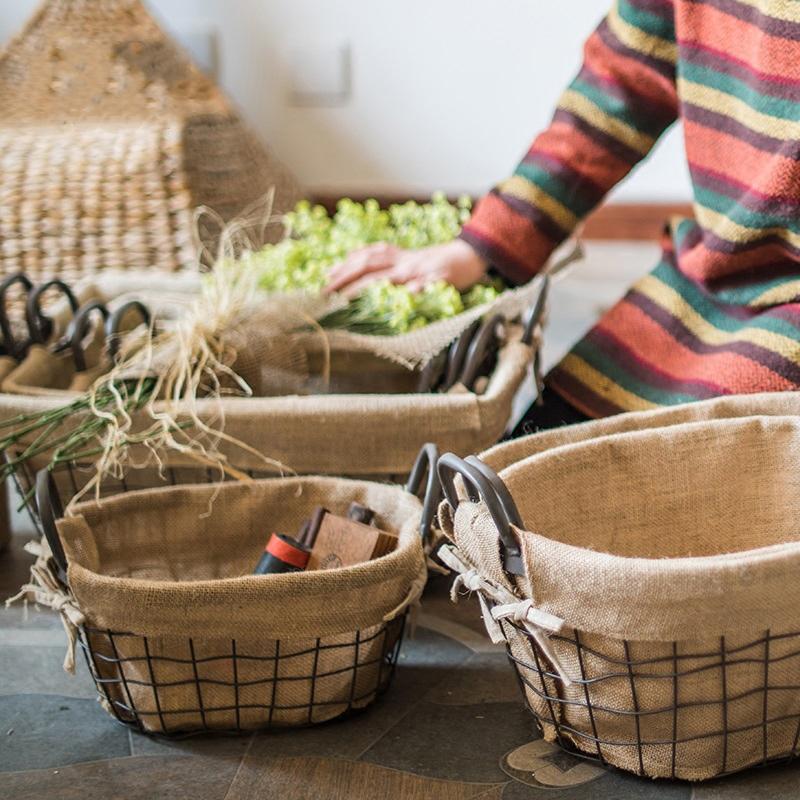 Oval Wire Basket with Linen Liner